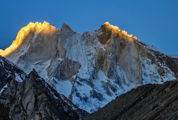 mount meru trekking